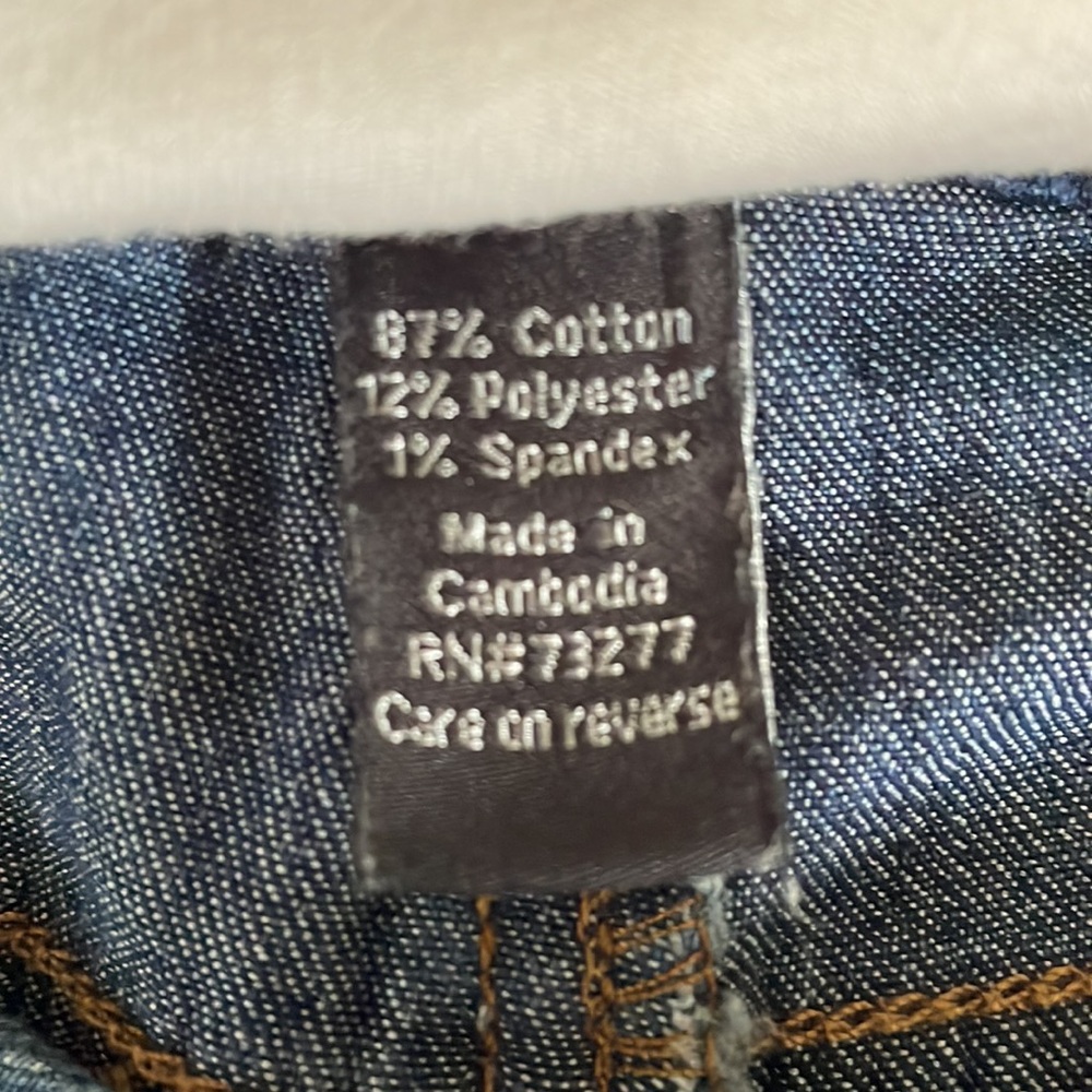 Jeans - Picture 2 of 5